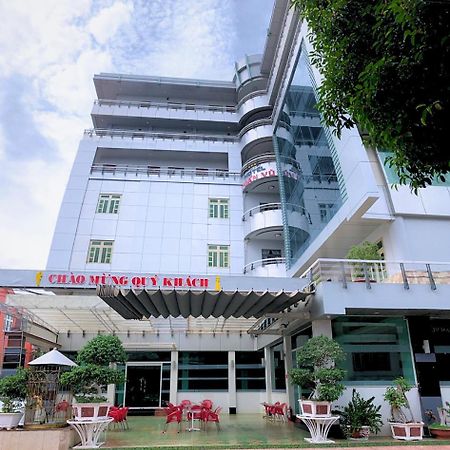 Tuan Vu Hotel Buon Ko Sir Kültér fotó